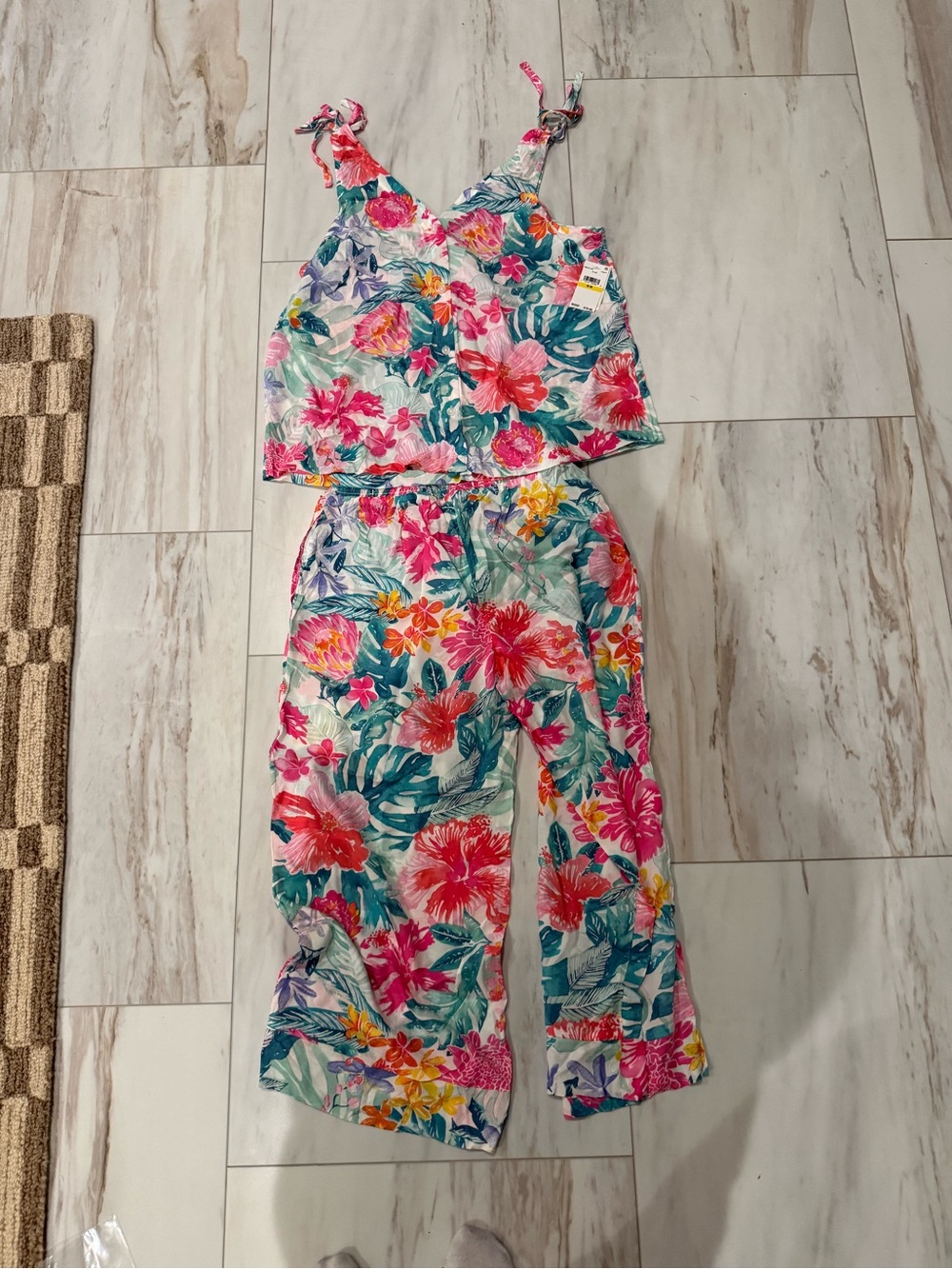 Tommy Bahama pajama set
